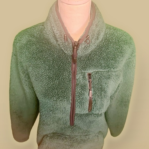 NWOT PINK Victoria’s Secret Sherpa Fleece Half Zip Pullover Jacket in Green XS - Picture 6 of 14